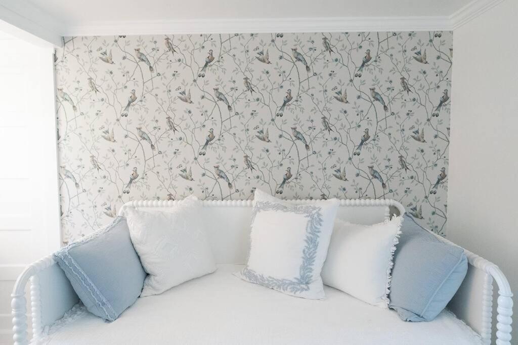 Oaklore: Your Sonoma Storybook Retreat: Three Miles To Sonoma Square Ngoại thất bức ảnh